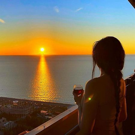 Orbi City Aparthotel Black Sea View Батуми Экстерьер фото