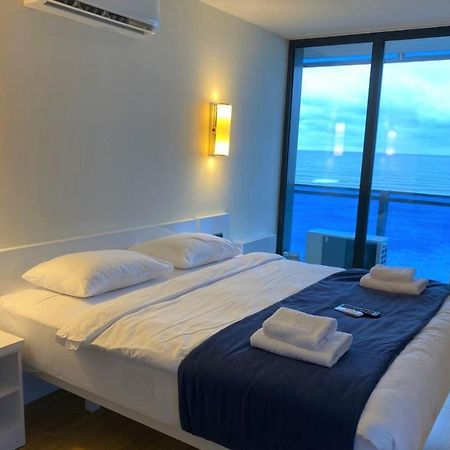 Orbi City Aparthotel Black Sea View Батуми Экстерьер фото