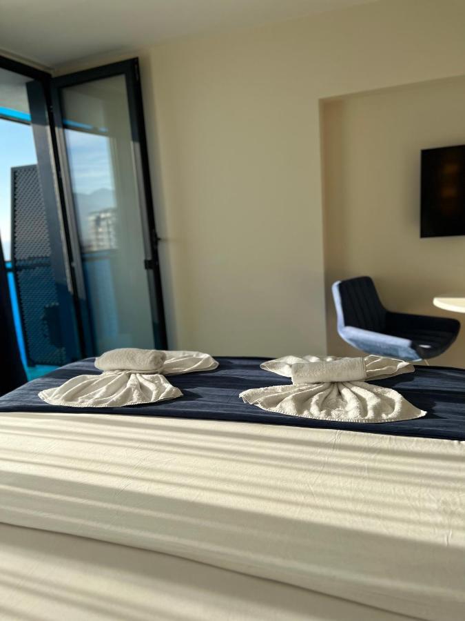 Orbi City Aparthotel Black Sea View Батуми Экстерьер фото
