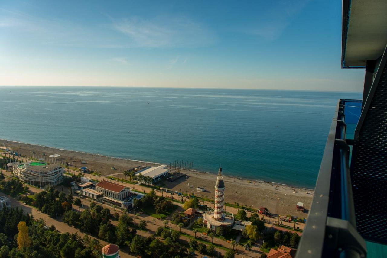 Orbi City Aparthotel Black Sea View Батуми Экстерьер фото