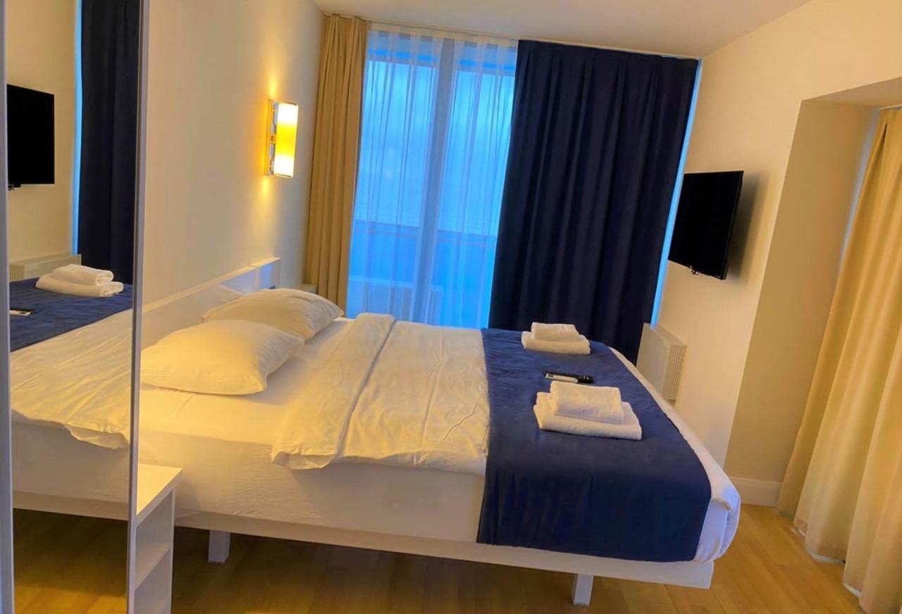 Orbi City Aparthotel Black Sea View Батуми Экстерьер фото